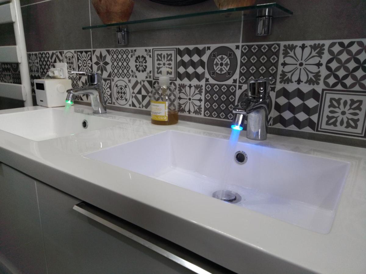 Maison Reposant Arconnay Et Jardin Apartment ภายนอก รูปภาพ